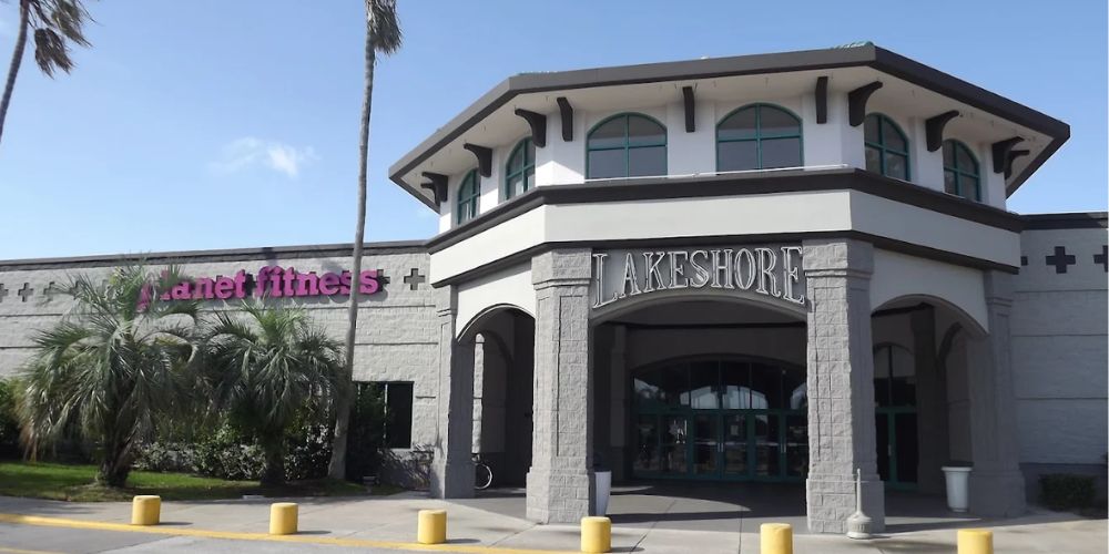 Holiday Photos at Lakeshore Mall in Sebring, FL